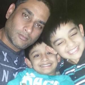 Meet your Posher, Shuja